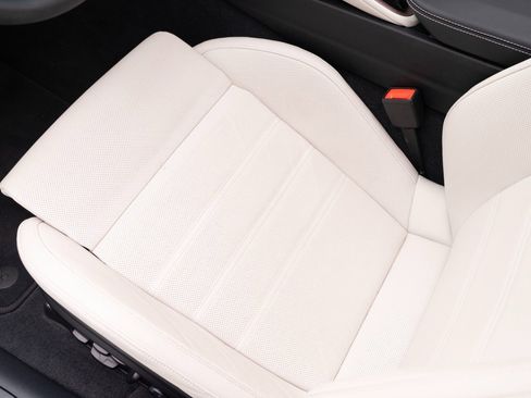 Used 2025 Porsche Panamera 4S image 17