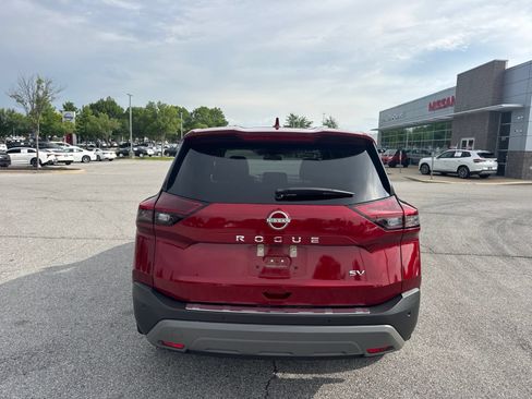Used 2023 Nissan Rogue SV FWD image 6