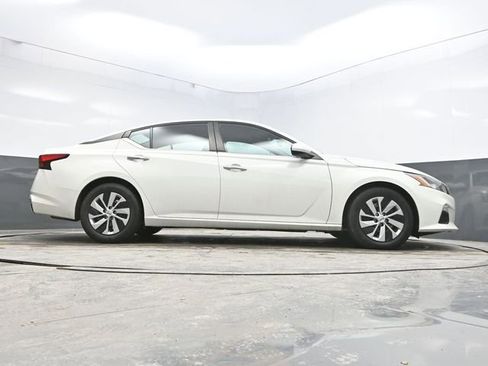 Used 2021 Nissan Altima 2.5 S image 32