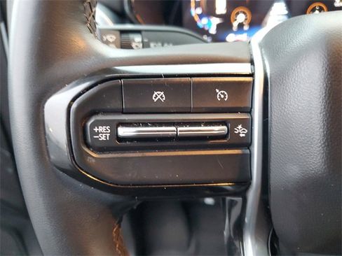 Certified 2024 Chevrolet Colorado LT w/ LT Convenience Package image 26
