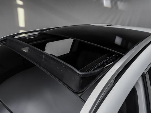 Certified 2023 Mercedes-Benz GLS 450 4MATIC image 5