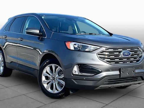 Used 2023 Ford Edge Titanium AWD/4WD image 3