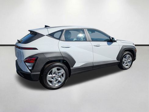 New 2026 Hyundai Kona SE FWD image 5