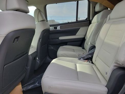 New 2026 Hyundai Santa Fe Limited AWD/4WD image 13