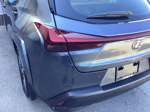 Used 2024 Lexus UX 250h AWD w/ Premium Package image 30