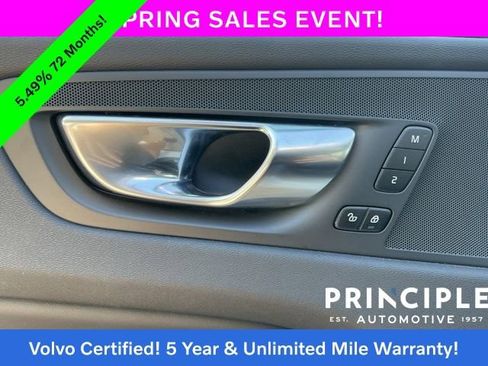 Certified 2025 Volvo XC60 B5 Core AWD/4WD image 27