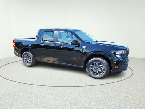 New 2026 Ford Maverick XLT w/ Equipment Group 301A AWD/4WD image 10