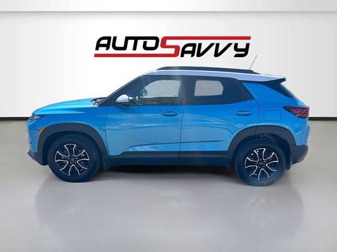 Used 2025 Chevrolet TrailBlazer ACTIV w/ Convenience Package FWD image 4