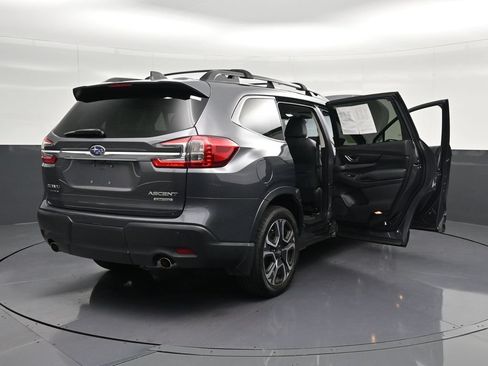 Used 2023 Subaru Ascent Limited AWD/4WD image 40