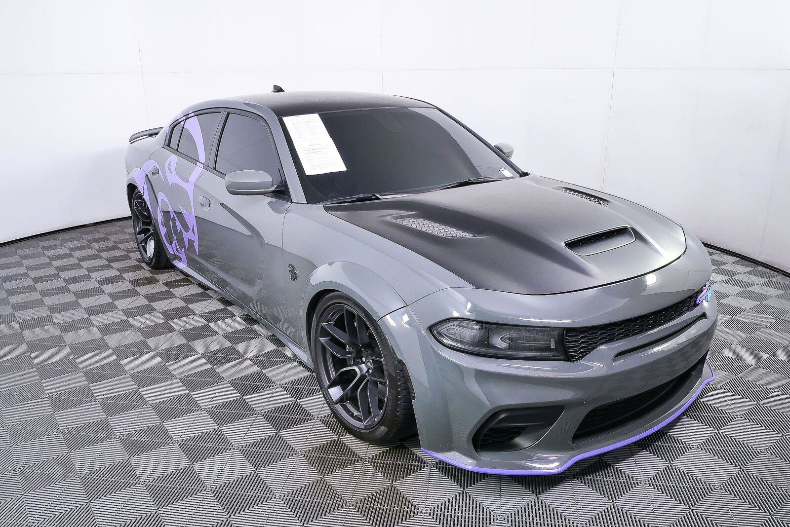 Used 2023 Dodge Charger SRT Hellcat RWD image 2