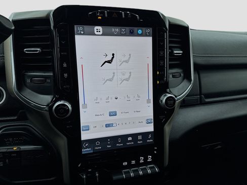 Used 2024 RAM 2500 Laramie w/ Safety Group image 12