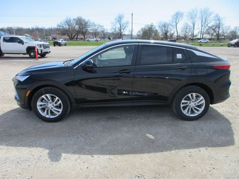 New 2026 Buick Envista Preferred FWD image 9