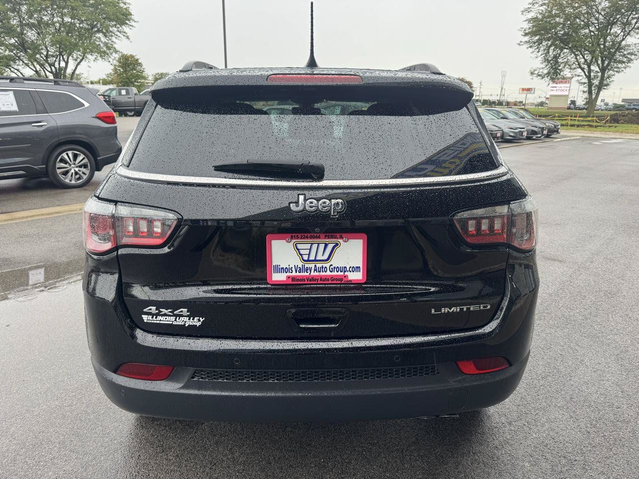 Used 2018 Jeep Compass Limited w/ Navigation Group AWD/4WD image 7