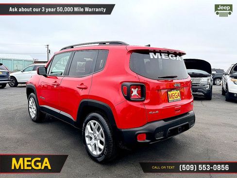 Used 2018 Jeep Renegade Latitude w/ Cold Weather Group image 8