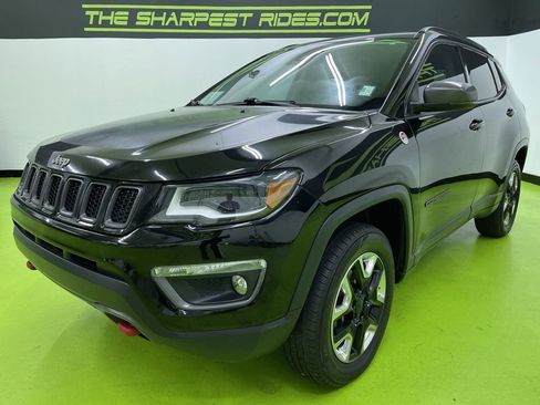 Used 2017 Jeep Compass Trailhawk image 5