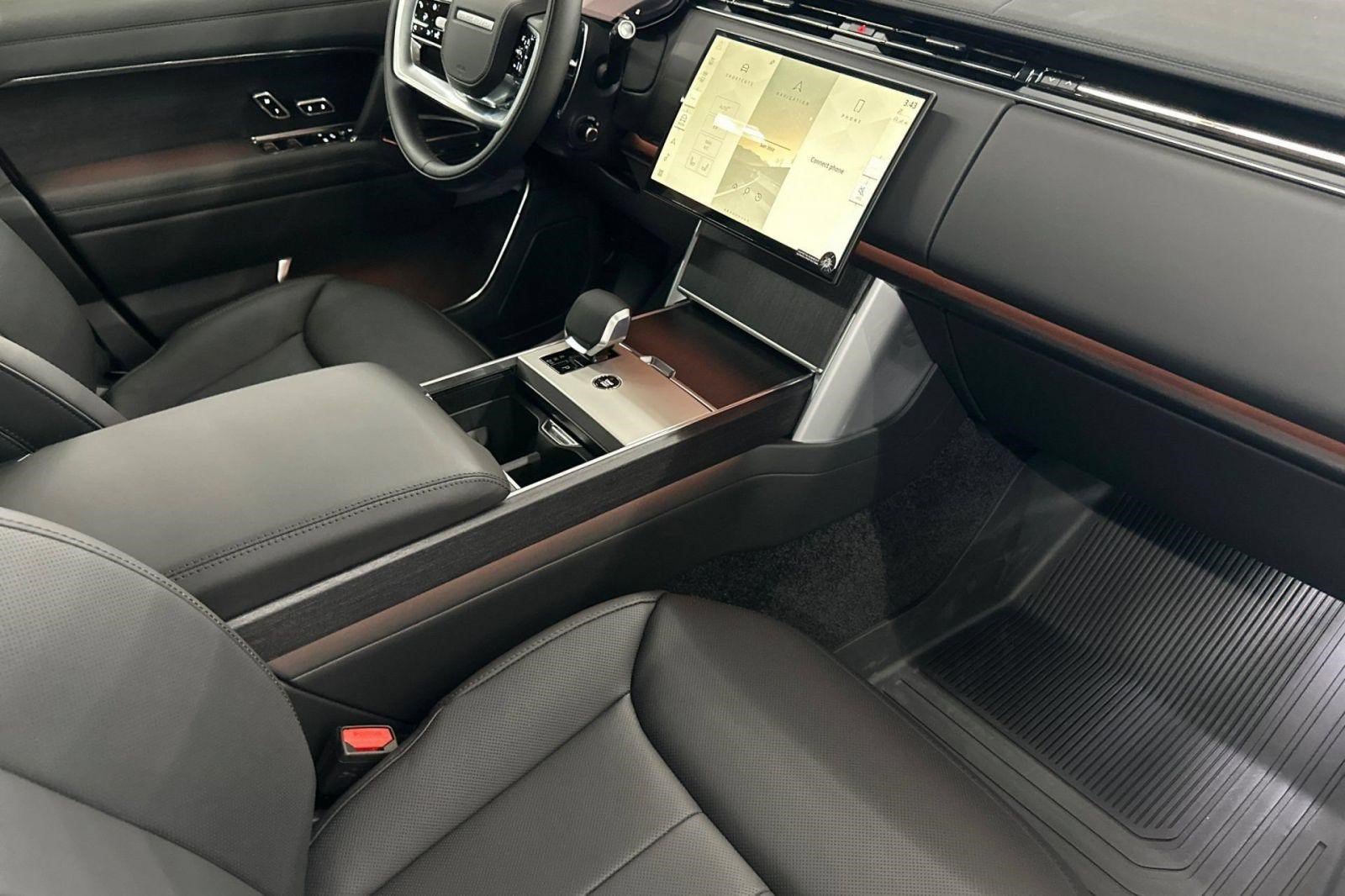 New 2026 Land Rover Range Rover SE AWD/4WD image 30