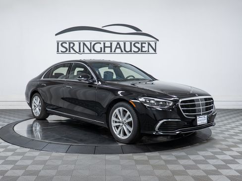 Certified 2023 Mercedes-Benz S 500 4MATIC w/ 3D Technology Package image 3