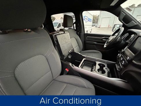 Used 2022 RAM 1500 Big Horn image 25