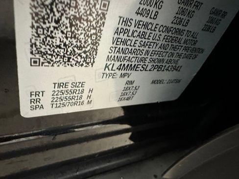 Certified 2023 Buick Encore GX Select w/ Safety Package II image 39