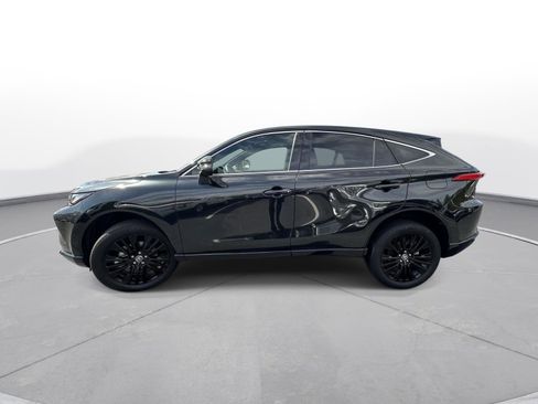 Used 2023 Toyota Venza Nightshade image 7