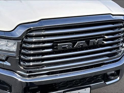 Used 2024 RAM 3500 Limited w/ Safety Group image 31