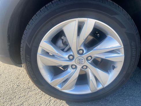 Used 2025 Buick Encore GX Preferred image 30