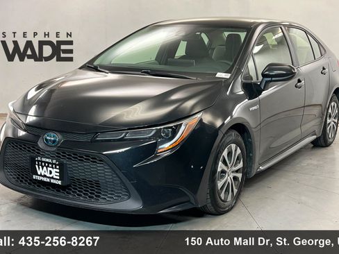 Used 2020 Toyota Corolla LE w/ Protection Package FWD image 1