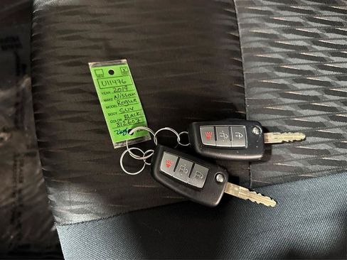 Used 2019 Nissan Rogue S AWD/4WD image 27