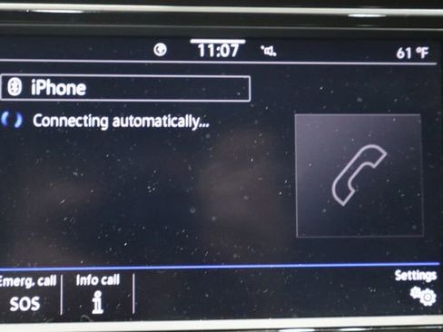 Used 2024 Volkswagen Jetta SE image 34