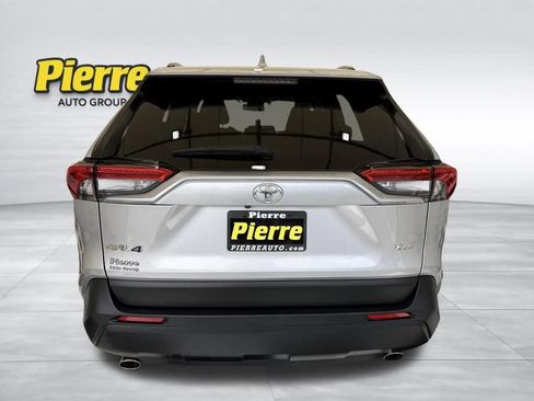 Used 2024 Toyota RAV4 XLE FWD image 3