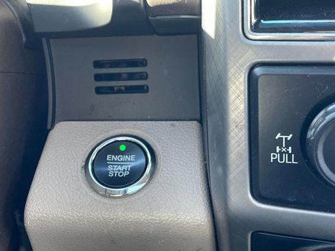 Used 2019 Ford F150 Limited image 26