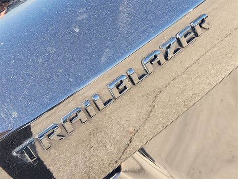 Certified 2025 Chevrolet TrailBlazer RS w/ Driver Confidence Package image 10