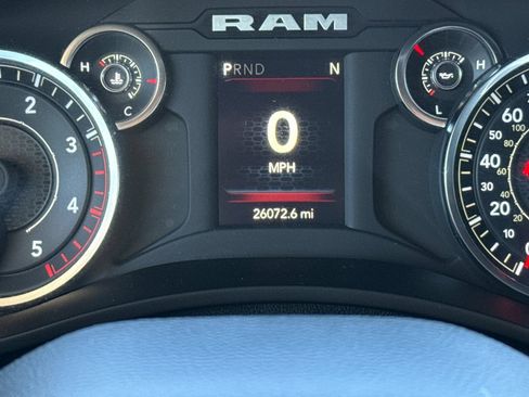 Used 2024 RAM 2500 Big Horn AWD/4WD image 37