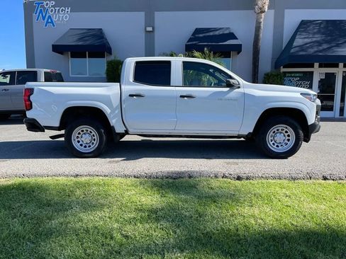 Used 2023 Chevrolet Colorado W/T w/ WT Convenience Package image 4