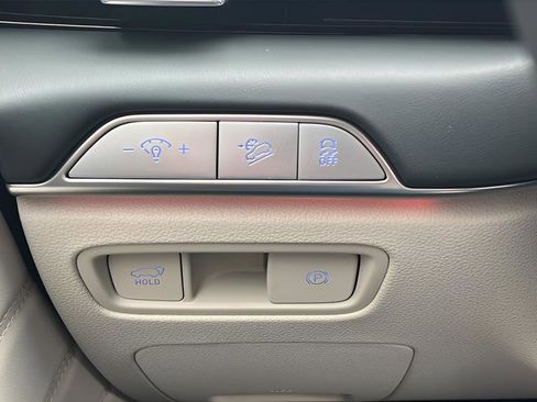 New 2026 Genesis GV80 2.5T Advanced image 19