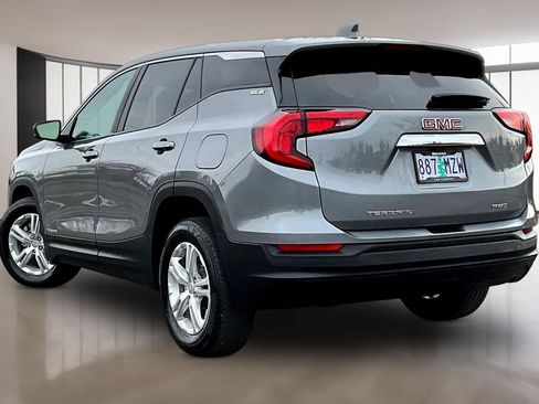 Used 2021 GMC Terrain SLE AWD/4WD image 13
