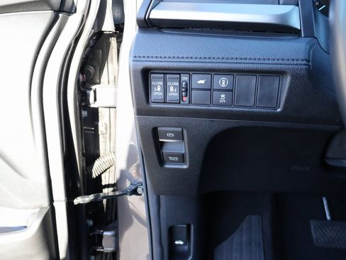 Certified 2024 Honda Odyssey EX-L image 30