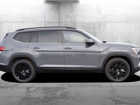 New 2026 Volkswagen Atlas SE image 5
