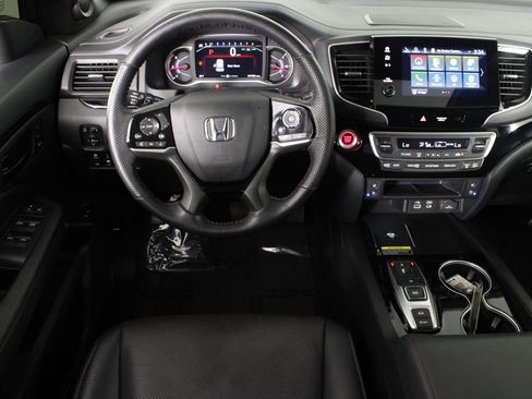 Used 2024 Honda Passport Black Edition image 6