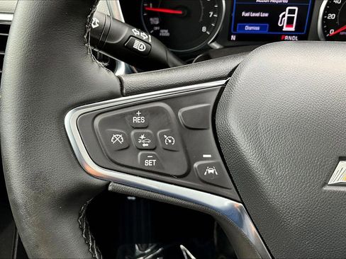 Used 2023 Chevrolet Equinox LT w/ Driver Convenience Package image 11