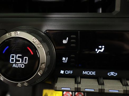 Used 2025 Toyota Tacoma TRD Pro image 54