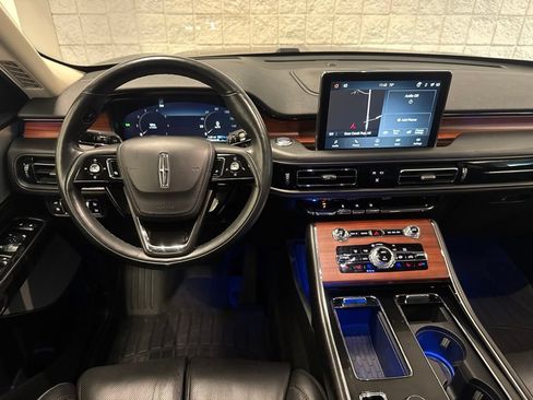 Used 2023 Lincoln Aviator Grand Touring w/ Equipment Group 301A AWD/4WD image 24