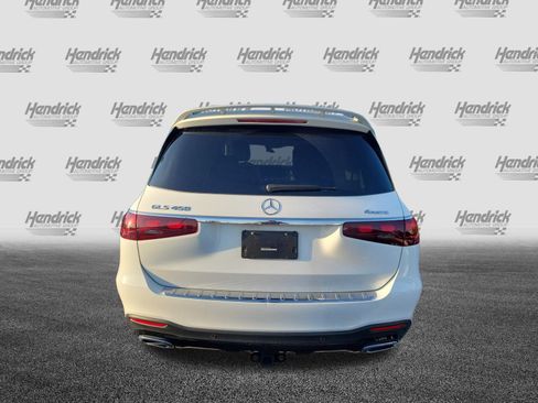 Used 2024 Mercedes-Benz GLS 450 4MATIC image 8