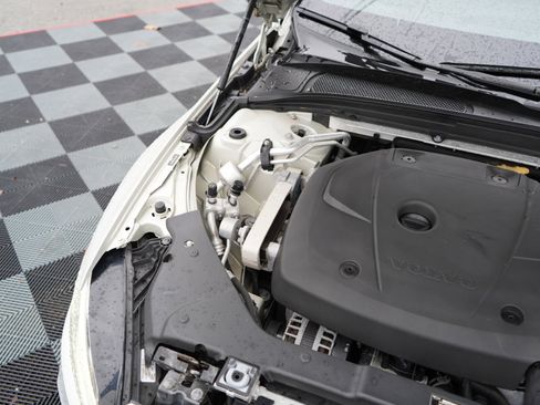 Used 2019 Volvo S60 T6 R-Design image 92