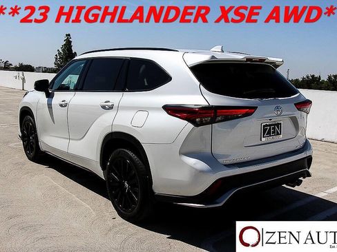 Used 2023 Toyota Highlander XSE AWD/4WD image 6