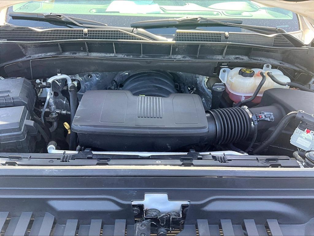 Used 2019 GMC Sierra 1500 SLT w/ SLT Premium Plus Package AWD/4WD image 33