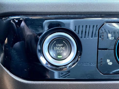 Used 2023 Chevrolet Silverado 1500 LT RWD image 35