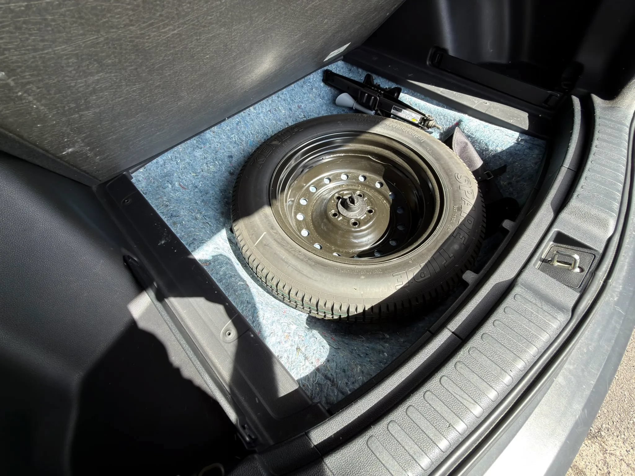 Used 2019 Honda CR-V EX-L image 17