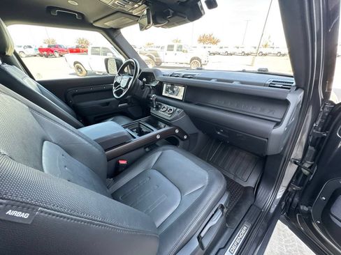 Used 2021 Land Rover Defender 90 X-Dynamic S AWD/4WD image 50