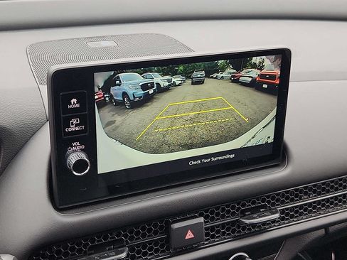 Certified 2026 Honda HR-V LX image 17